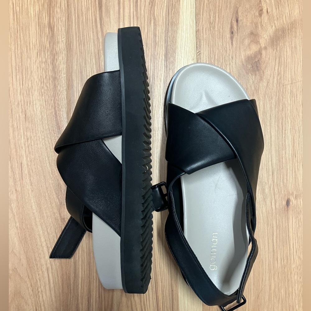 Gorman black leather platform sandals sz 38